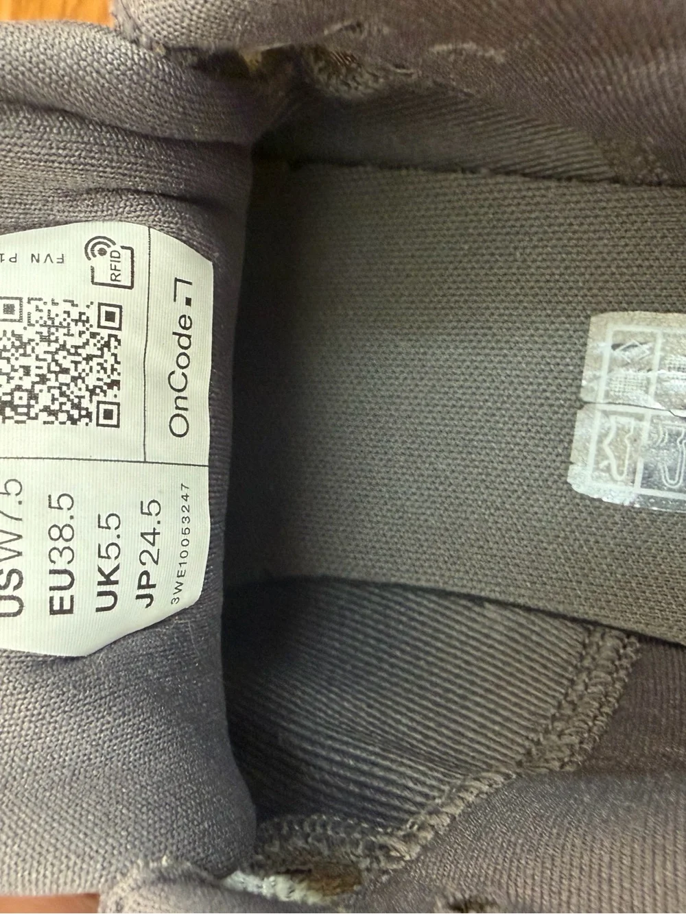 On Women’s Cloudtilt Shoes